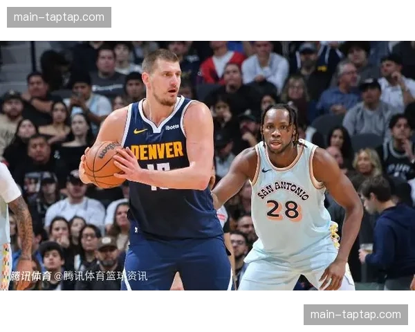 掘金马刺对决伤情,卡斯尔膝盖疼痛出战成疑琼斯腿筋紧张